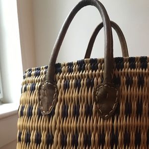 Wicker handbag